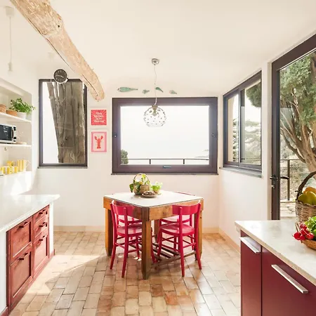 Villa Cocles - *